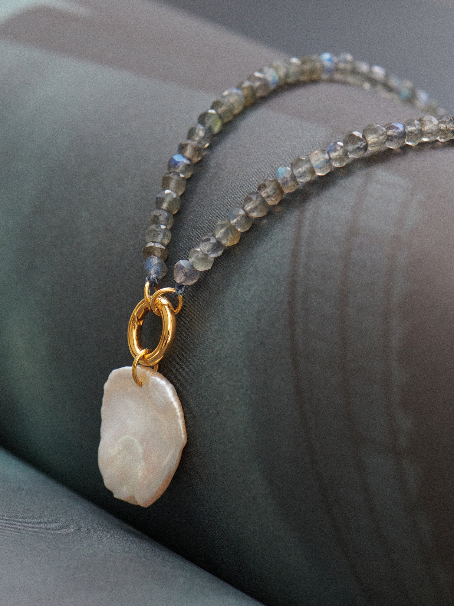 Labradorite Beaded Necklace with Pearl Pendant - 18ct Gold Vermeil - Heyrlome Jewellery